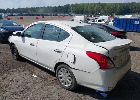 2016 Nissan Versa 1.6 S/1.6 S+/1.6 Sl/1.6 Sv z USA, uszkodzony, nr VIN 3N1CN7AP2GL806232